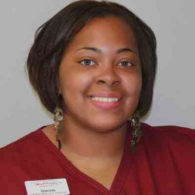 employeeGlennis